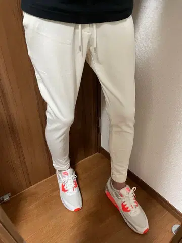 정가 5만 AKM 스키니 슬랙스 화이트 팬츠 S 저지