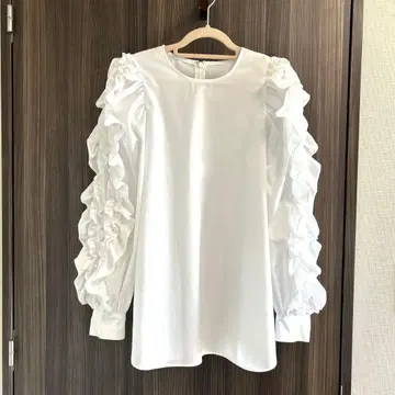 룰루윌비 블라우스 리시안서스 슬리브 블라우스