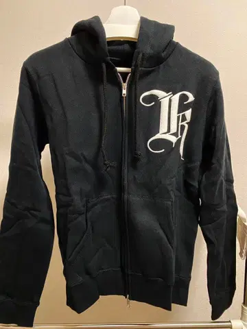 [ 미사용 새상품 ] 쿠로무 풀 집업 후드티 KUR