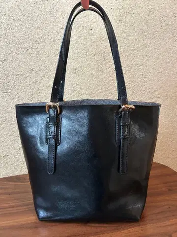 ROSE BUD 블랙 천연 가죽 핸드백