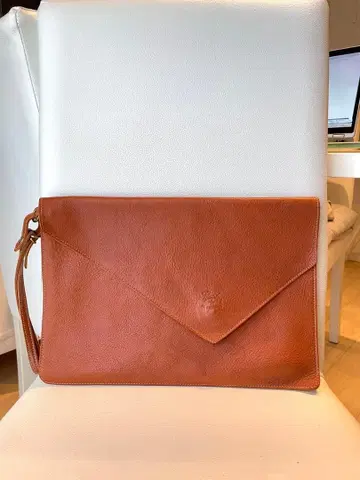 IL BISONTE 클러치백 브라운 가죽