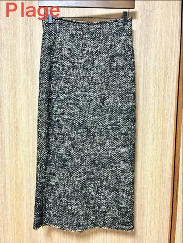[새상품급] Plage 블랙과 베이지 트위드 슬릿 타이트 스커트