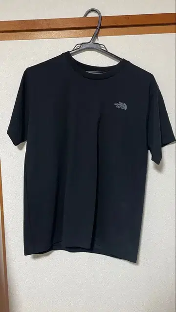 THE NORTH FACE 블랙 티셔츠 L