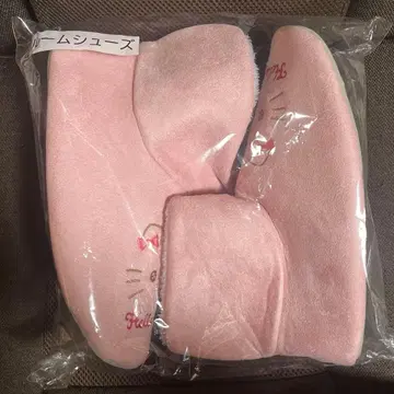 헬로키티 해피 복권 룸슈즈