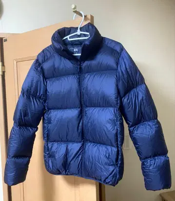 [ 새상품급 ] 유니클로 울트라 라이트 다운 자켓 S 네이비