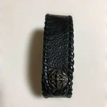 A & G 블랙 가죽 뜨개질 팔찌 에이앤드쥐