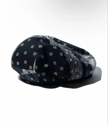 미사용 새상품 패치워크 디자인 베레모 블랙