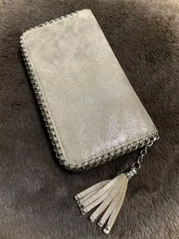 실버 스웨이드 태슬 장지갑