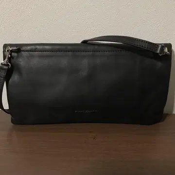 폐점 세일 인기 새상품급 지아니카리니 스무스 가죽 로고 백 1