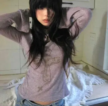 크로스 자수 플레어 소매 긴팔 상의