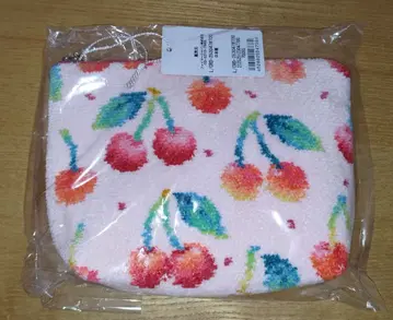 러브러리 바이 페이 체리 도트 보트형 파우치 M 페일 핑크 새상품