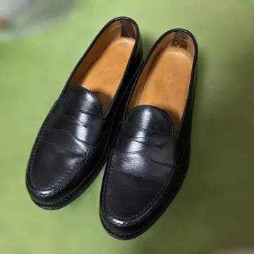 잘란 스리와야 코인 로퍼 UK7 98324