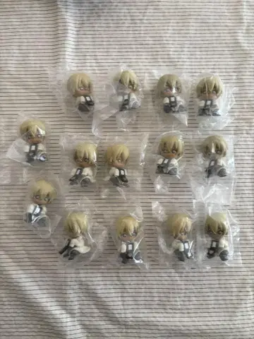 아무로 토오루 명탐정 코난 치지마세타이 가챠가챠 14점