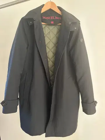 MANUEL RITZ 후드 부착 블랙 코트 자켓
