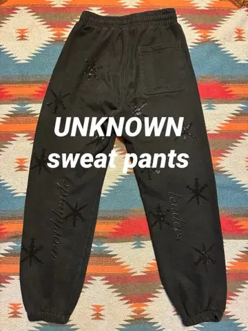 UNKNOWN 블랙 스웨트 팬츠