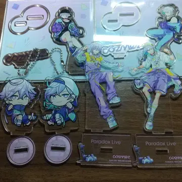 cozmez 아크릴 스탠드 세트