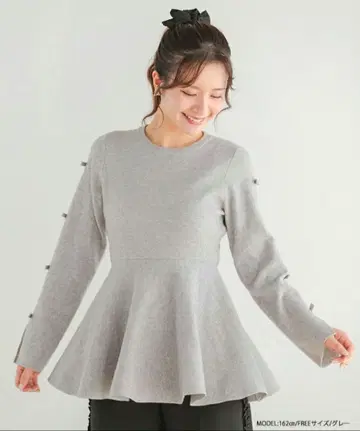 Fit more 소매 리본 페플럼 니트