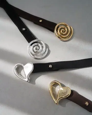 거의 새상품 LAYAS x WANDERUNG Belt - Spiral