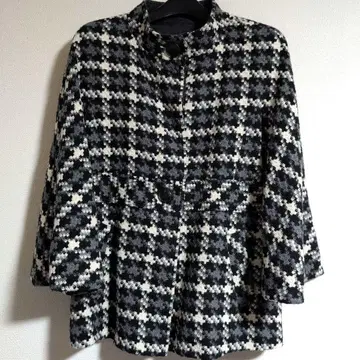 [ 익명 배송 ] 새상품급 스탠드 카라 코트 자켓 체크 페미닌 무드