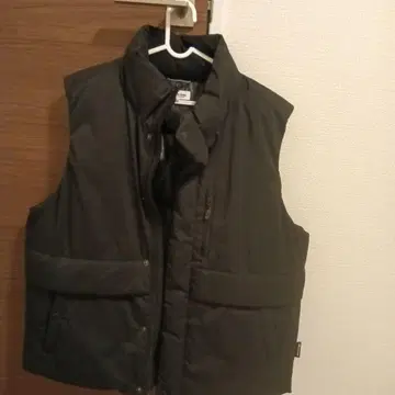 퍼스트 다운 블랙 다운 베스트