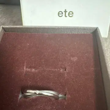 ete 실버 반지 다이아몬드 장식
