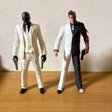 배트맨 피규어 투페이스 블랙마스크