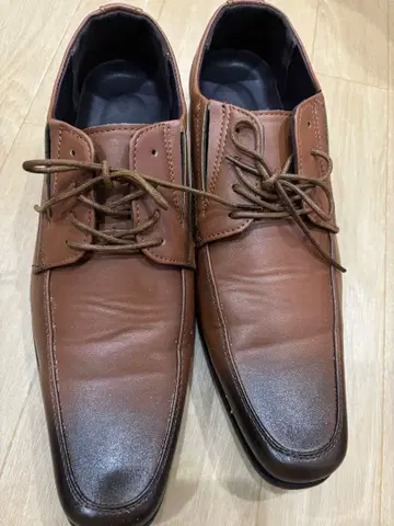 브라운 가죽 드레스 신발