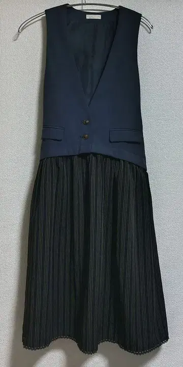 베스트형 원피스 axesfemme