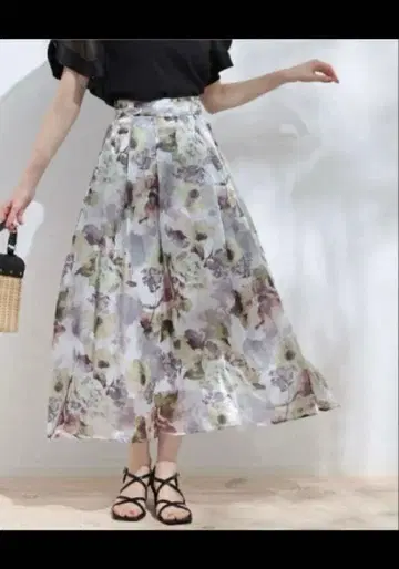 쿠튀르 브로치 오르간 플뢰르 턱 벨트 스커트