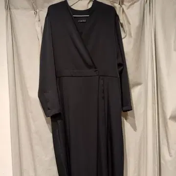 conte 새틴 카슈크루 올인원