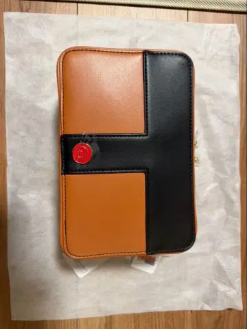 사만사 베가 나루토 콜라보 우즈마키 나루토 숄더백 새상품