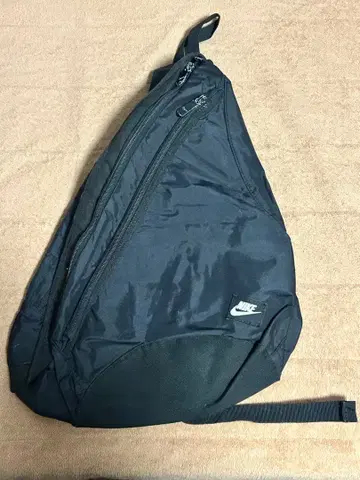 Nike 블랙 원숄더백