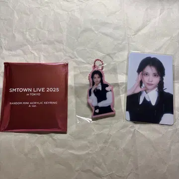 SMTOWN2025 카르멘 아크릴 스탠드 회장 한정판 트레이딩 카드