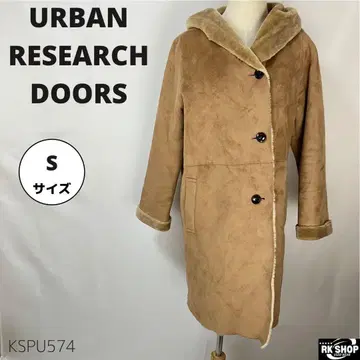 새상품급 어반 리서치 도어스 페이크 무스탕 코트 퍼 사이즈 1