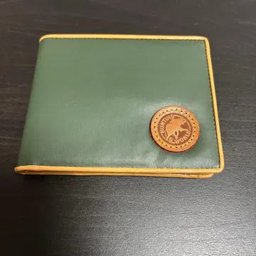 헌팅월드 접이식 지갑