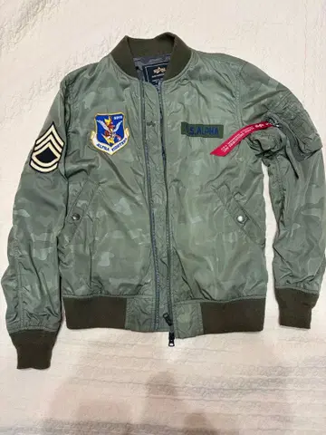 알파, MA-1, 플라잉 타이거, 검/, 버즈릭슨, 아비렉스