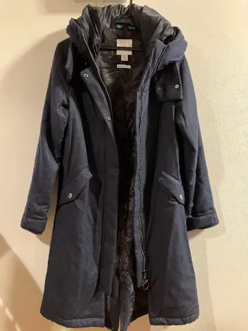 토미 바하마 후드 부착 다운 자켓 네이비 비슈 울