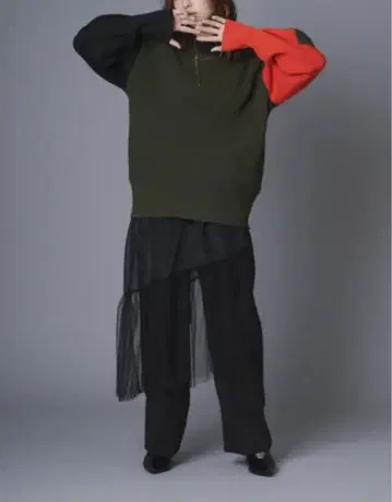 블로킹 컬러 다이버 니트 풀오버