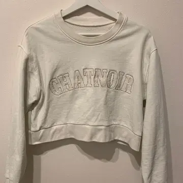 아푸와이저 리셰 사가라 자수 트레이닝복