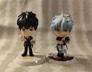 긴토키와 히지카타 토시로 마요덮밥 VS 팥밥 치비큥 피규어