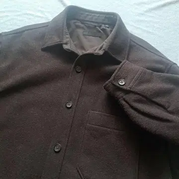 유니클로 오버 셔츠 자켓 다크 브라운 남성용 XL