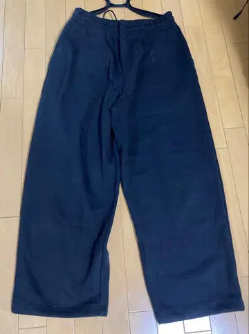 유니클로:C 블랙 맨투맨 와이드 팬츠 팬츠 L 사이즈