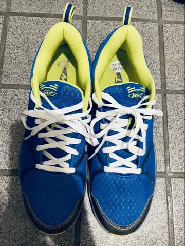 MBT 남성용 러닝화 26.3cm