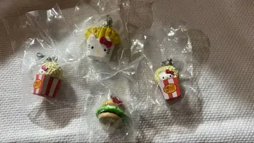 키티 아메리칸 디자인 메지루시 액세서리