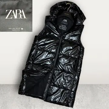 컨디션 최상 ZARA 자라 두툼한 광택 후드 부착 롱 베스트 남성용 블랙