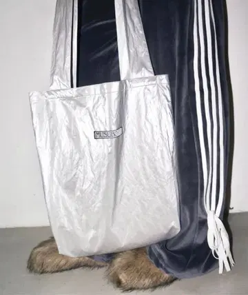 무스보레 / 무스보레 / 와이드 숄더 로고 토트