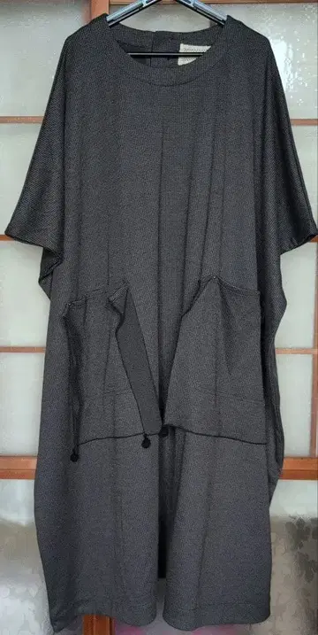 fu-ai 드럭 스토어즈 루즈핏 원피스