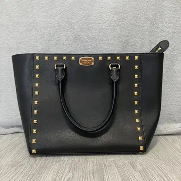 [ 정품 ] Michael Kors 마이클코어스 핸드백 스터드 A4