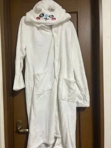 치이카와 (먼작귀) 착용형 담요 모몽가