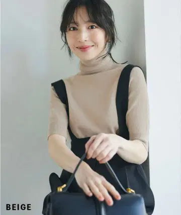 [ 새상품 미사용 ] 베이스먼트 반팔 터틀넥 니트 베이지